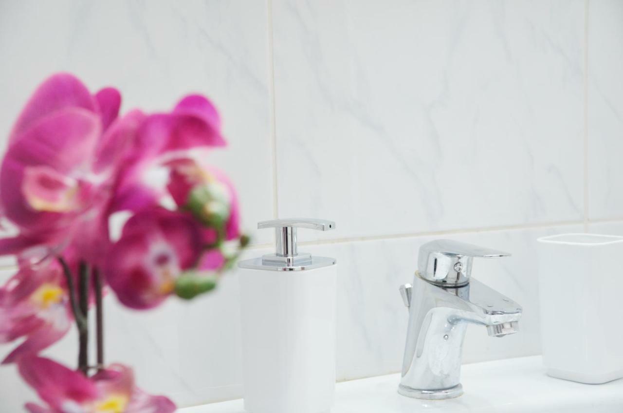 Aegle By Heloni Apartments เอเธนส์ ภายนอก รูปภาพ