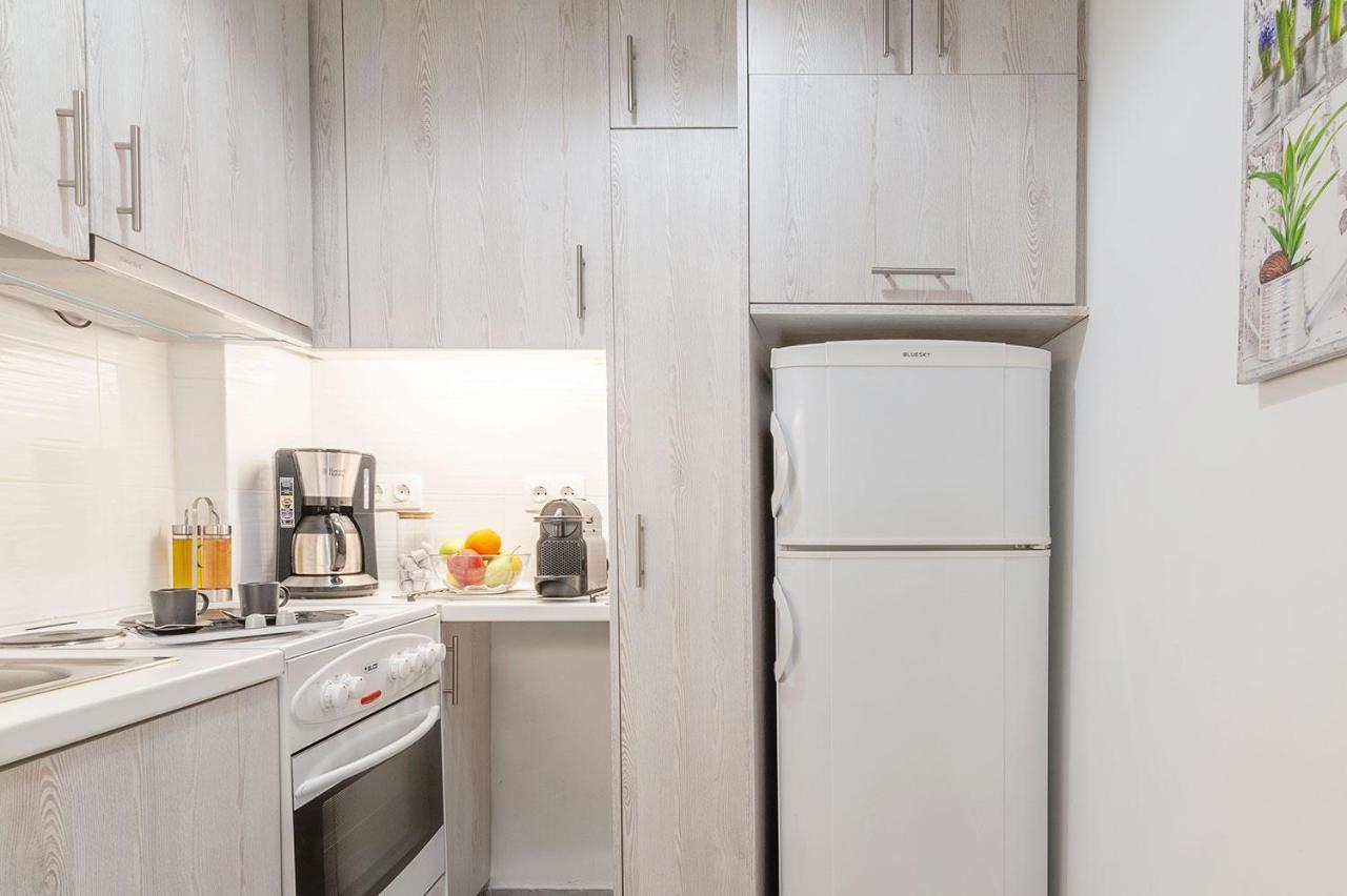 Aegle By Heloni Apartments เอเธนส์ ภายนอก รูปภาพ